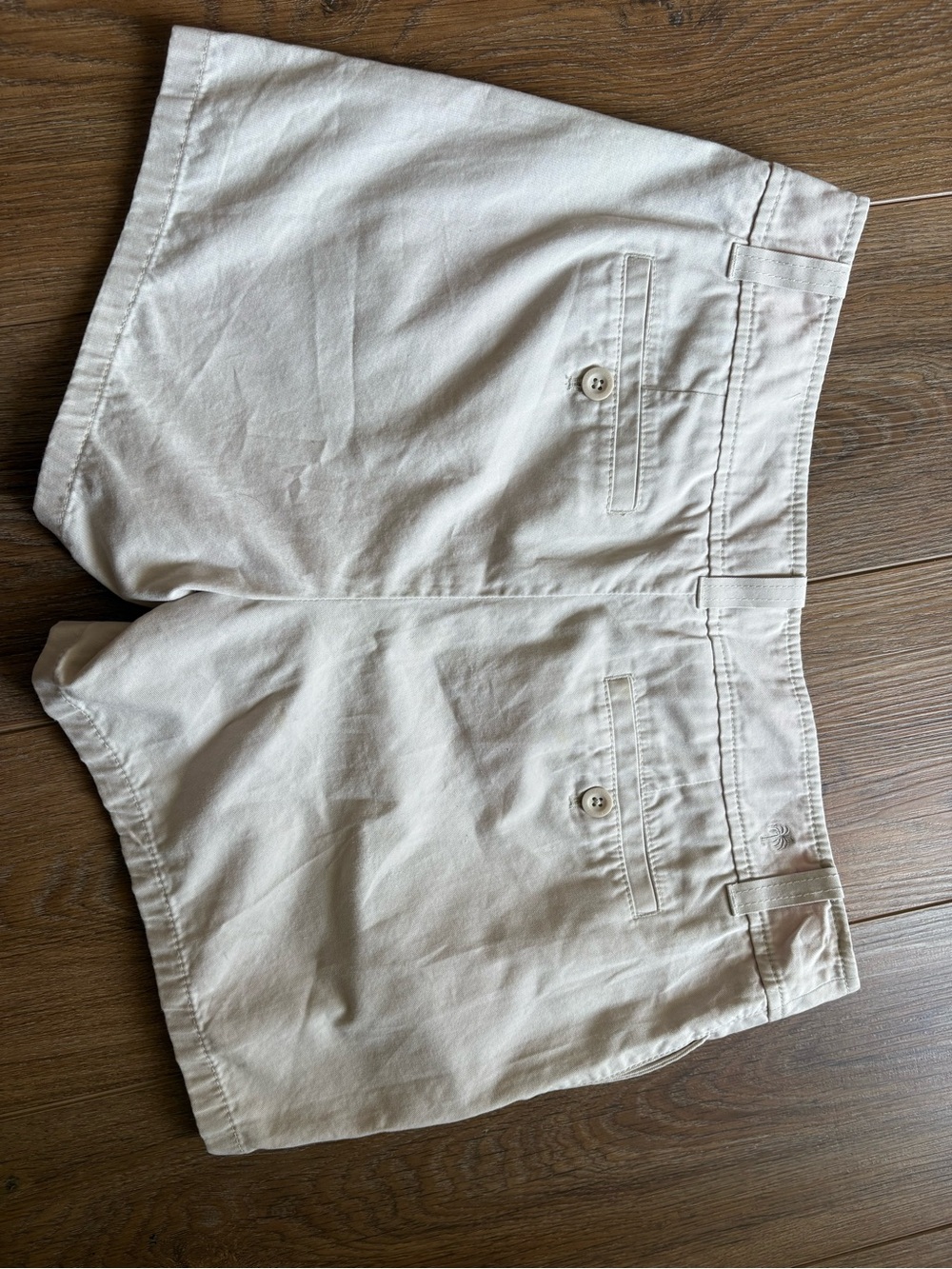 Lilly Pulitzer Palm Beach Cream Shorts with Pink Waistband - Picture 2 of 4